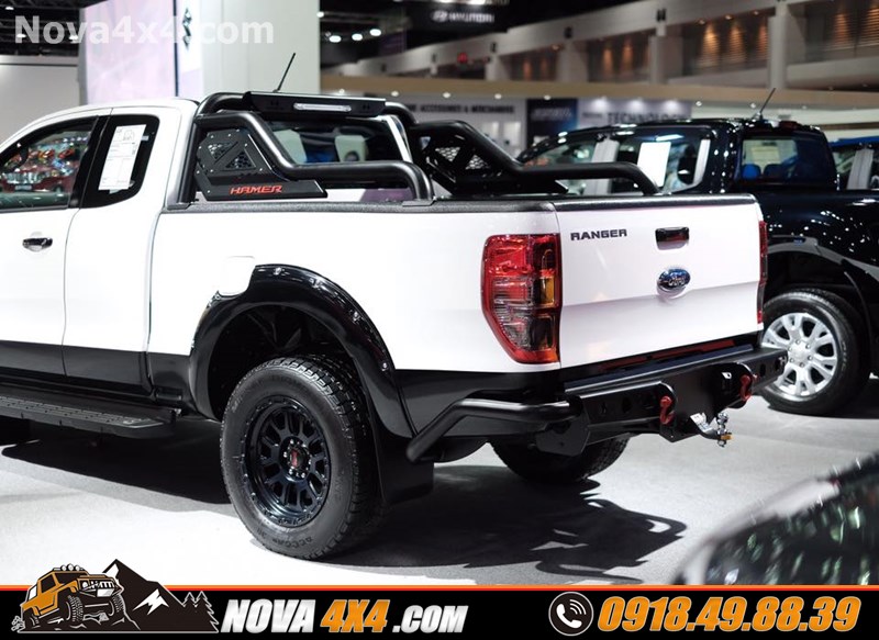 Xe bán tải Ford Ranger 2019 lên cản sauđỉnh