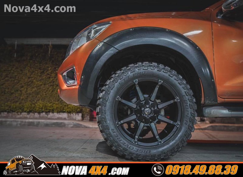 Hình ảnh xe bán tải Ford Ranger Wildtrak 2019 độ mâm Fuel và lốp độ hàng hiệu USA cực chất