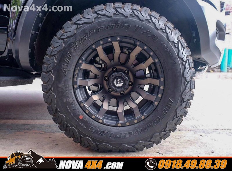 Thay mâm lốp Fuel Offroad lên xe bán tải Ford Ranger Wildtrak 2020