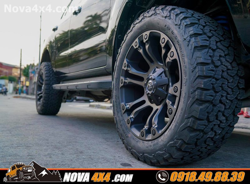 Xe bán tải Ford Ranger Biturbo 2019 độ mâm lốp 18 inch cực đẹp