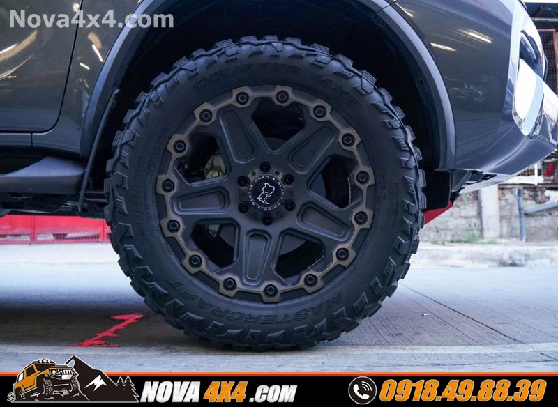 Xe Ford Ranger Wildtrak 2018 2019 2020 thay mâm lốp 18 inch đẳng cấp