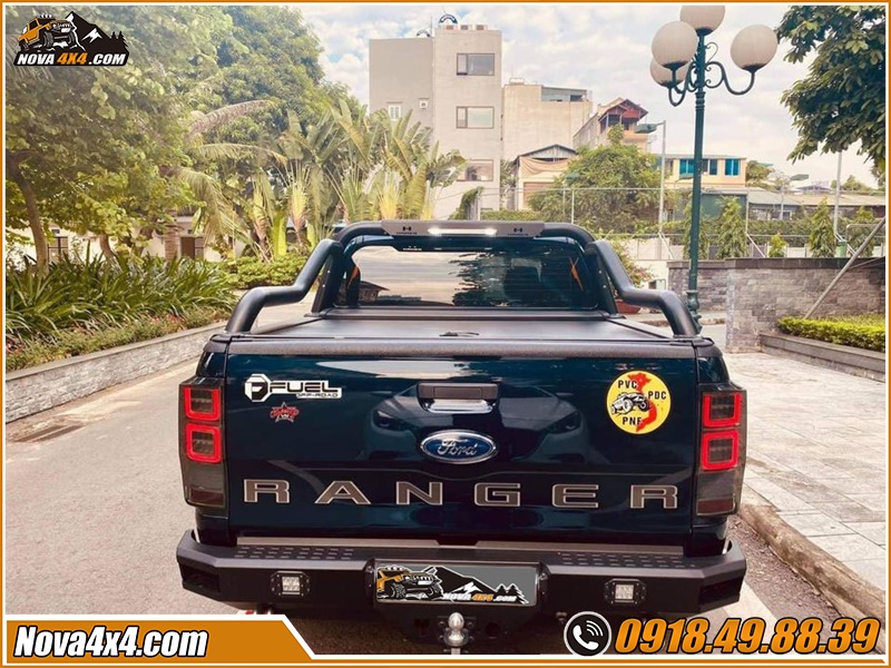 độ đèn hậu kiểu Range Rover đẹp mắt cho xe Ford Ranger