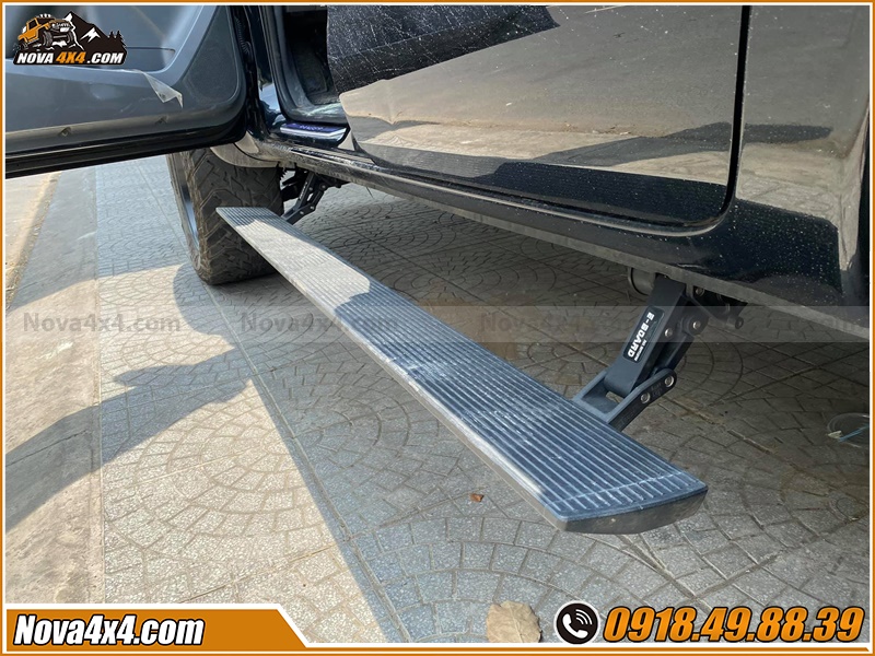 Bậc bước điện cho xe bán tải sang trọng và chất lượng