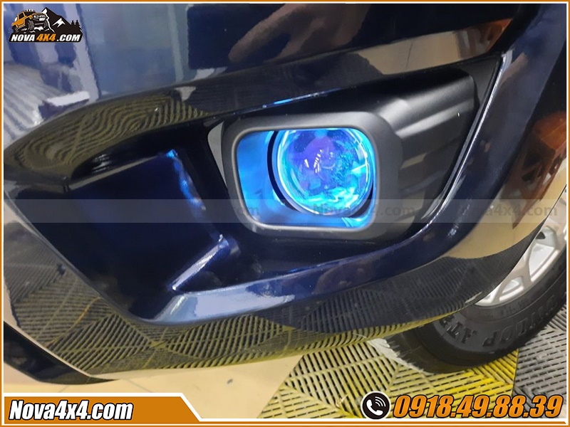 Độ bi gầm xe bán tải với phong cách mạnh mẽ hầm hố